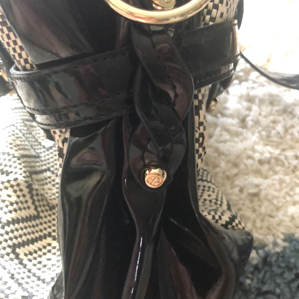 Francesco Biasia satchel.  Great condition - Picture 6 of 6